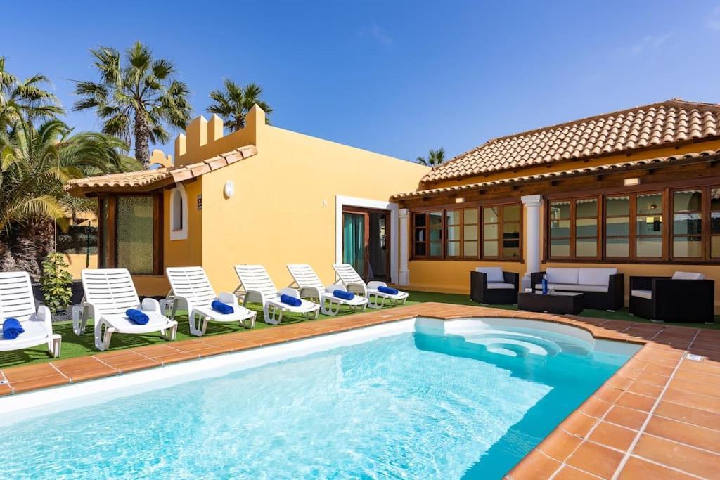 קורלחו Villa Helen - Heated Pool Wifi Smarttv Barbecue מראה חיצוני תמונה